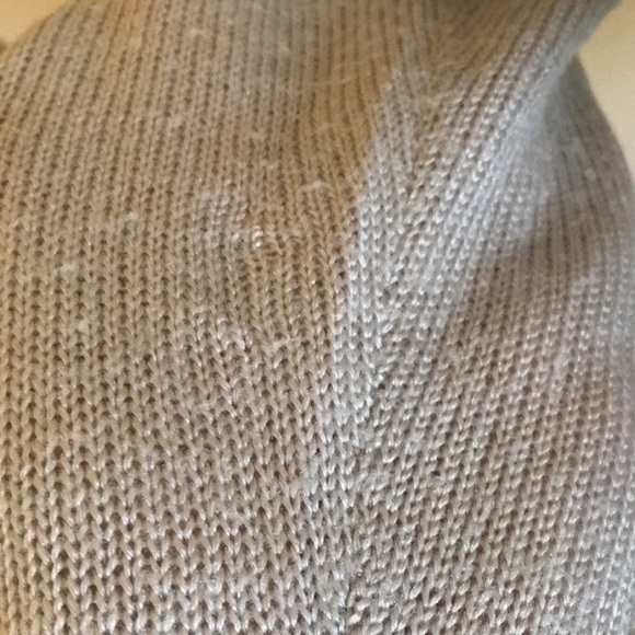 Vintage Fedora Cream & Grey Lambswool & Angora Cardigan w/Pearl Button Details - Picture 7 of 7